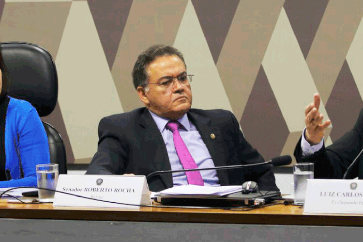 Roberto Rocha: relator da reforma tributária do Senado apresentou o parecer da proposta na CCJ da Casa (Fabio Rodrigues Pozzebom/Agência Brasil)