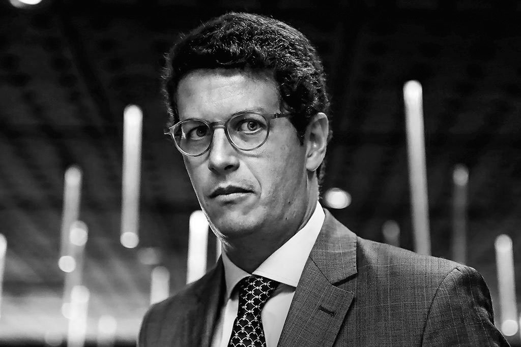 A missão de Salles na Cop25 é vender créditos de carbono