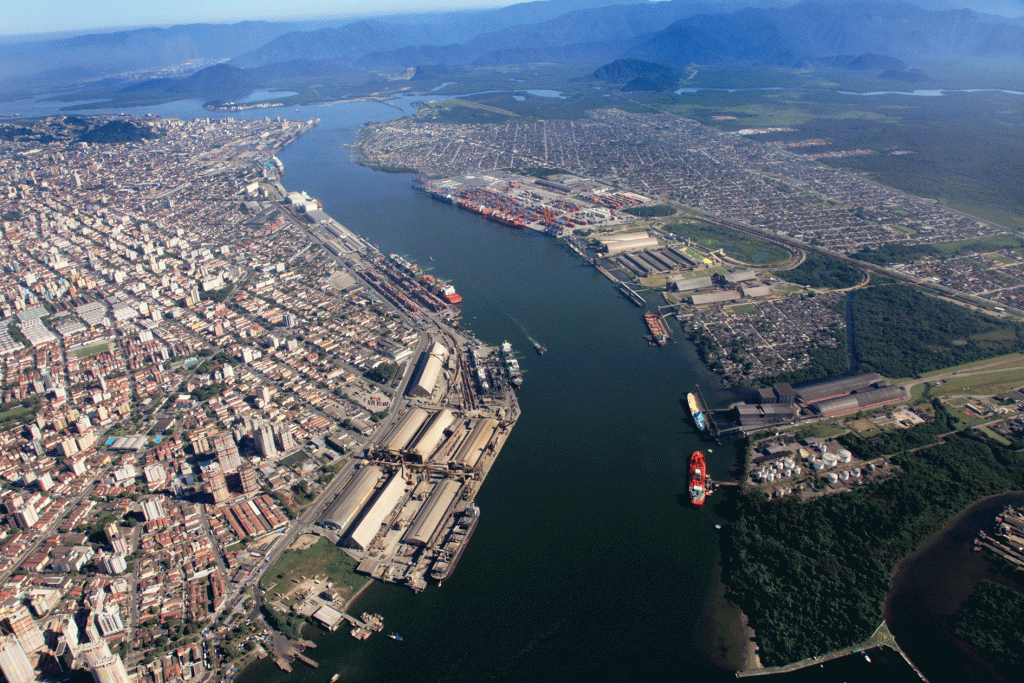 Para setor portuário, ponte entre Santos e Guarujá pode trazer prejuízos