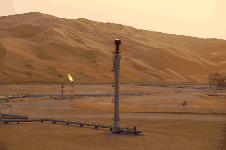 Campo de óleo de Rub' Al-Khali: Arábia Saudita é o maior exportador mundial de petróleo (Simon Dawson/Bloomberg)