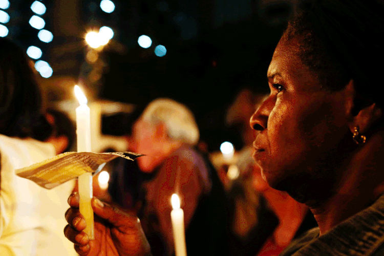 RJ: protesto contra a política de segurança de Witzel reuniu centenas de pessoas na Assembleia Legislativa do Rio (Ian Cheibub/Reuters)