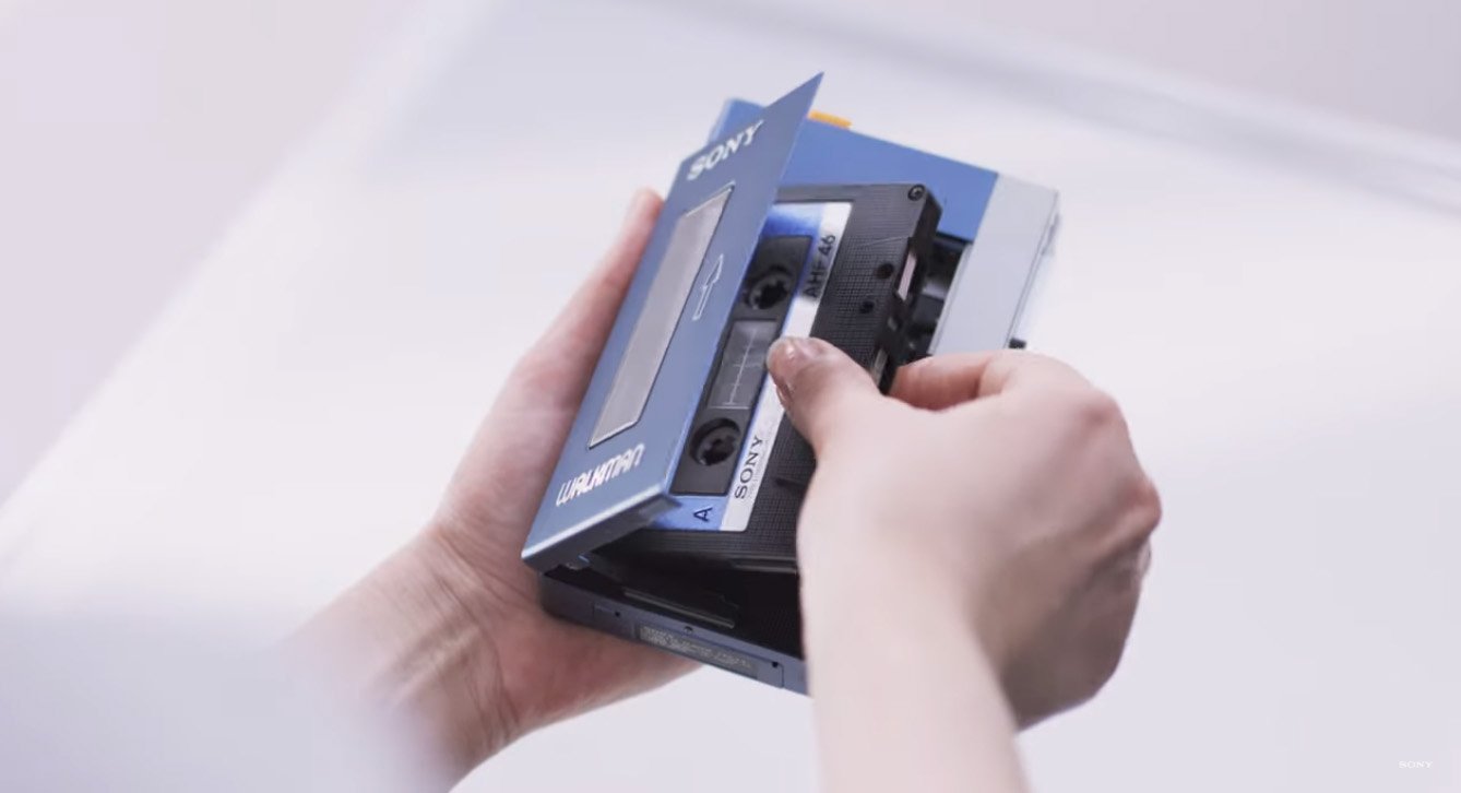 Walkman celebra 40 anos de história com mostra no Japão