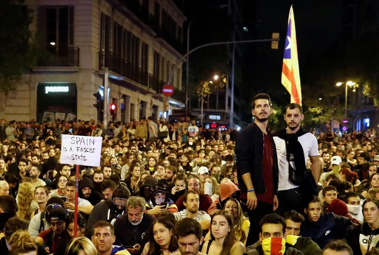 Protestos em Barcelona: confrontos já deixaram mais de 600 feridos (Jon Nazca/Reuters)