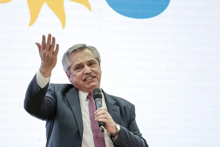 Fernández: candidato da oposição já havia obtido surpreendentes 47,78% dos votos diante dos 31,79% de Macri nas primárias (Sarah Pabst/Bloomberg)