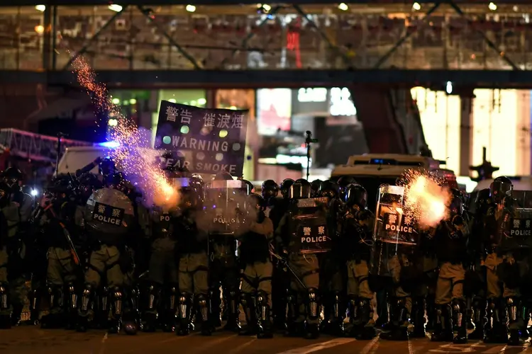 Mais uma noite de protestos em Hong Kong (AFP/AFP)