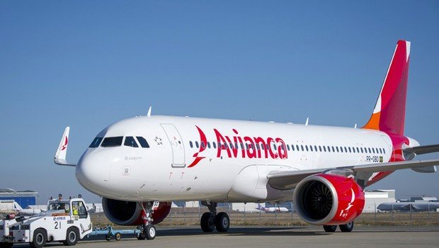 A Avianca Holdings quer introduzir dezenas de rotas usando aeronaves menores enquanto planeja sair da recuperação judicial ainda este ano, disse o diretor-presidente da companhia aérea (Avianca/Divulgação)