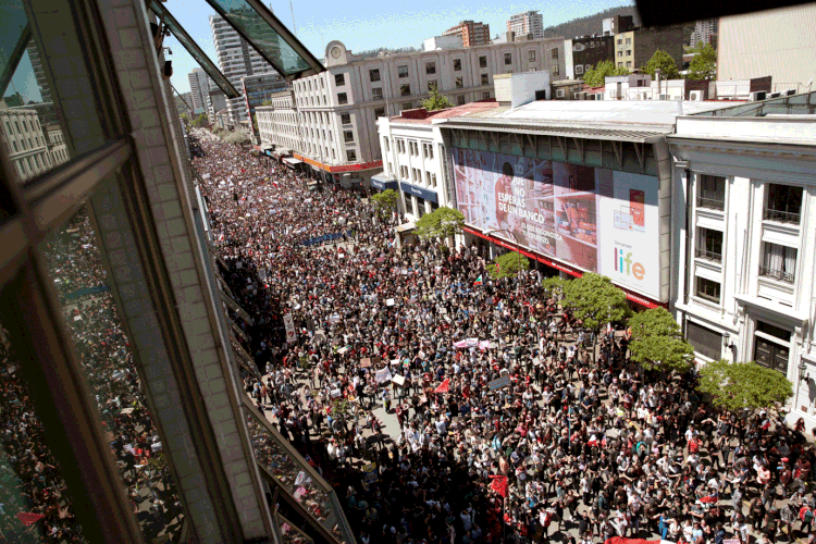 Chile: presidente anunciou medidas para conter os protestos (Juan Gonzalez/Reuters)