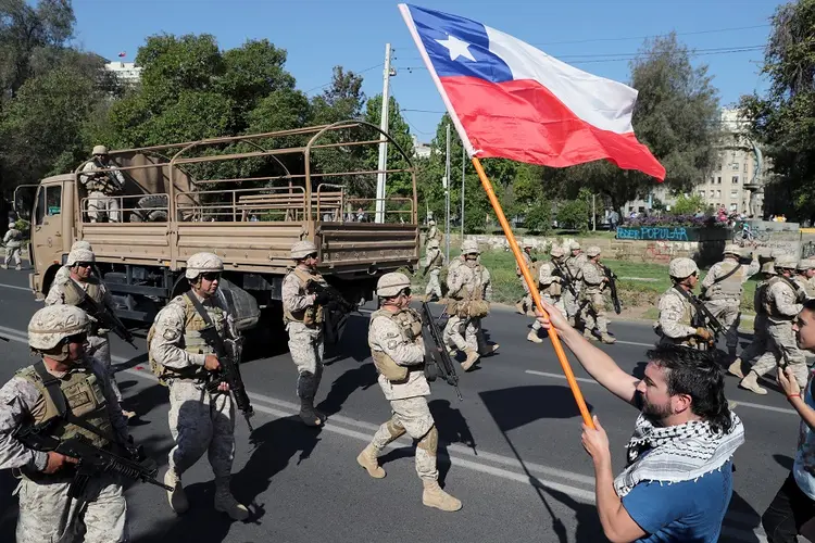 Protesto no Chile: para o órgão, turista brasileiro não pode ser prejudicado pela situação do país vizinho (Ivan Alvarado/Reuters)