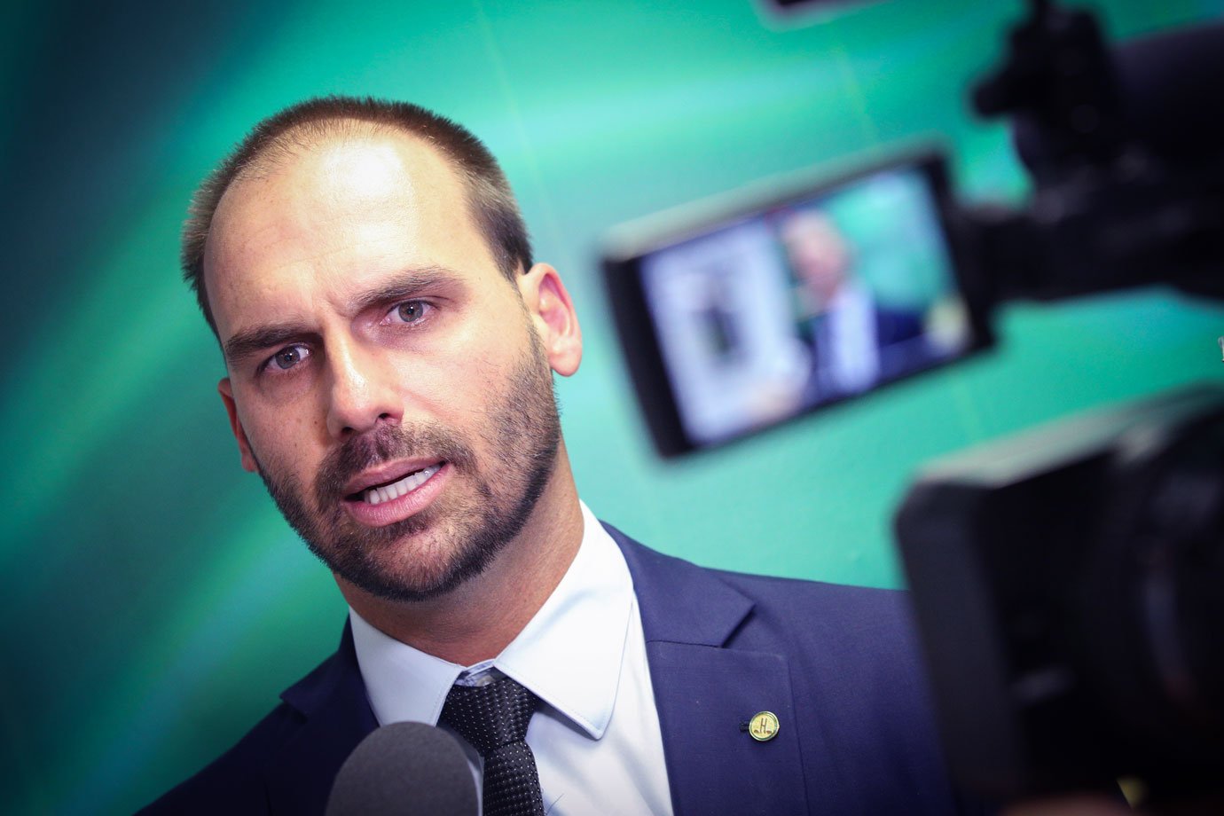 Em Live, Eduardo Bolsonaro Critica Major Olimpio E Joice Hasselmann | Exame