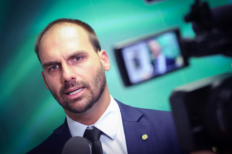 Eduardo Bolsonaro: o porta-voz chinês disse ainda que as declarações do filho do presidente e do ministro da Educação alimentam "um certo sentimento anti-China, racista ou xenófobo contra China" (Andre Coelho/Bloomberg)