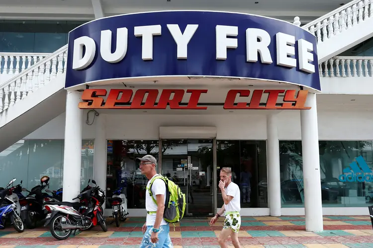 Duty Free: lojas com isenção tributária são encontradas geralmente em portos e aeroportos (Lai Seng Sin/Reuters)