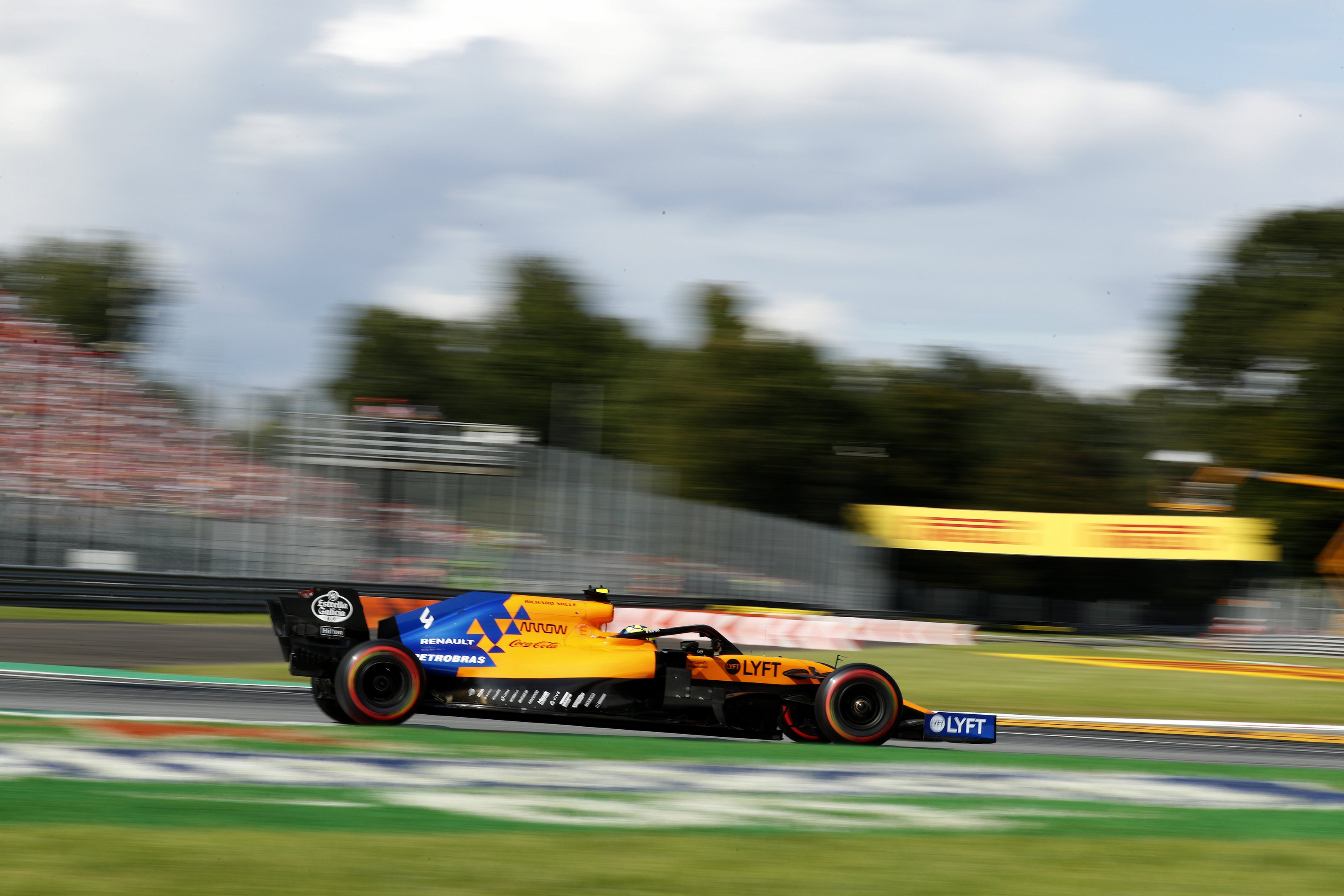 Petrobras cancela contrato de R$ 872 milhões com a McLaren