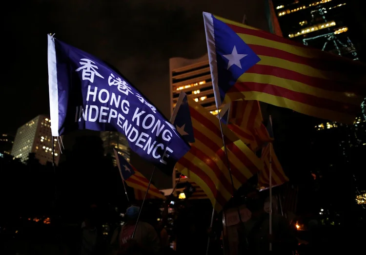 Hong Kong: maioria dos manifestantes da ex-colônia britânica quer mais democracia, entre outras exigências, mas uma pequena minoria pede a independência (Ammar Awad/Reuters)