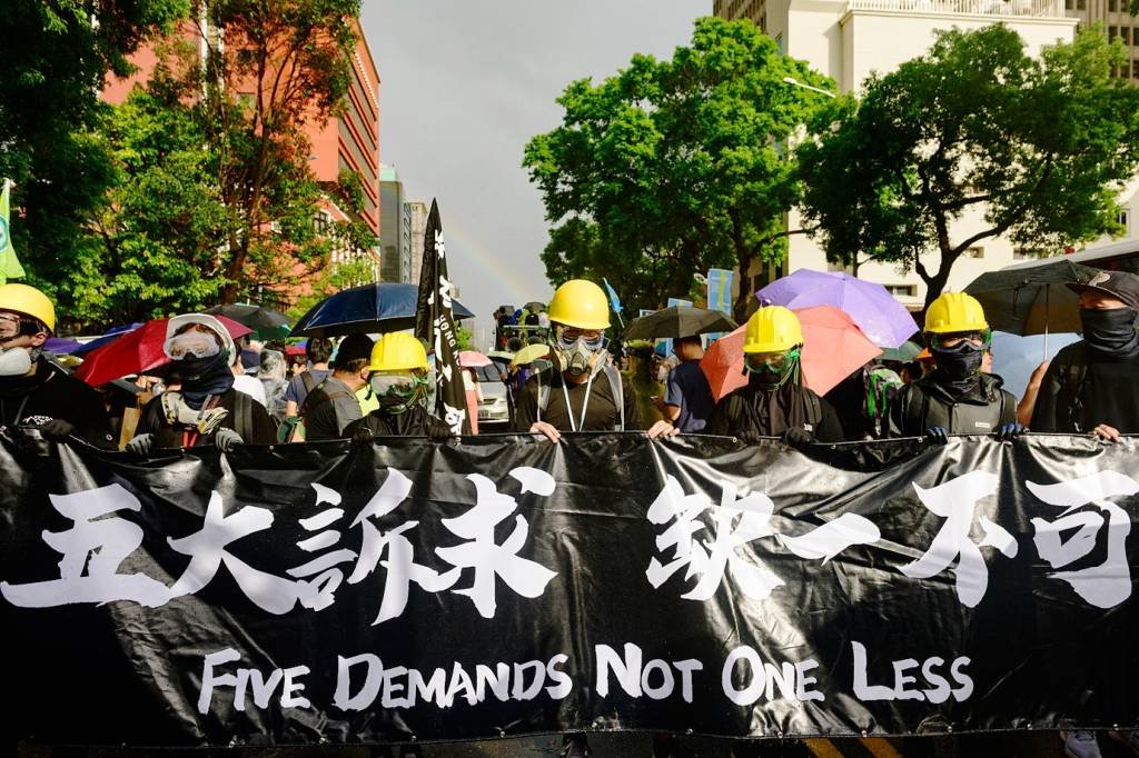 750 menores foram presos em protestos de Hong Kong