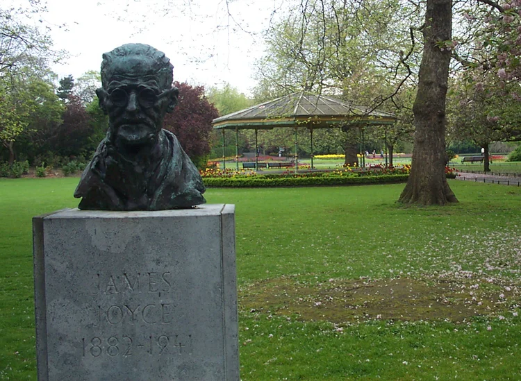James Joyce: autor é conhecido por obras como "Ulisses" e "Finnegans Wake" (CGP Grey/Wikimedia Commons)
