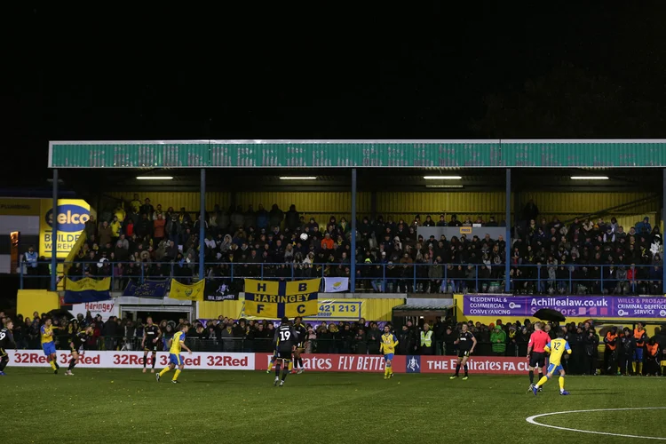 Haringey Borough: a associação contra o racismo no futebol "Kick it Out" emitiu uma nota oficial confirmando o motivo da suspensão da partida (Nigel French - PA Images/Getty Images)