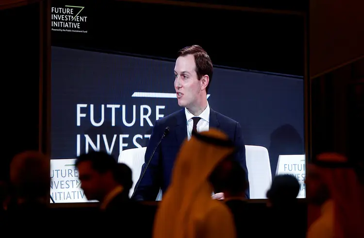 JARED KUSHNER NO PALCO, EM RIADE: &#8220;agora nossa equipe tem mais experiência com a política&#8221; / REUTERS/Hamad I Mohammed