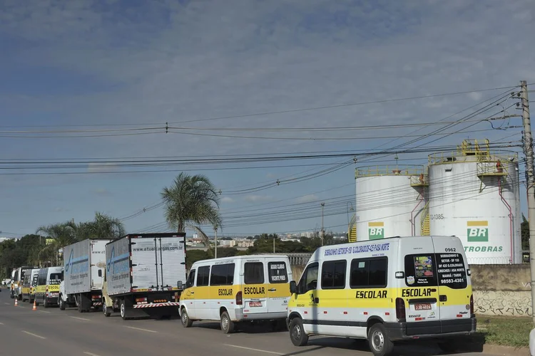 O transporte irregular de passageiros terá punição mais grave (Marcello Casal Jr/Agência Brasil)