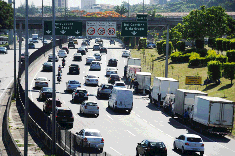 Prefeitura do Rio destrói pedágios da Linha Amarela, mas empresa ganha liminar (Tania Rego/Agência Brasil)