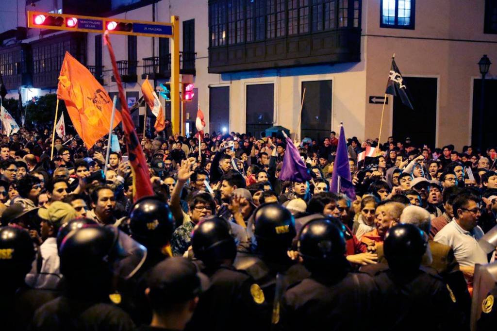 3 pontos para entender a grave crise política que abala o Peru