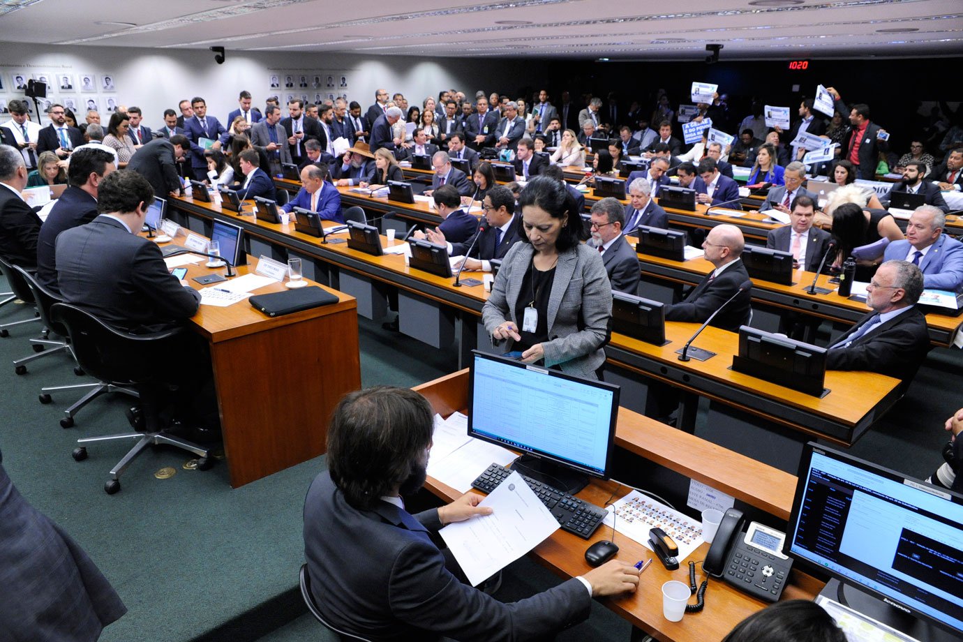 Comissão da Câmara aprova novo marco regulatório do saneamento básico