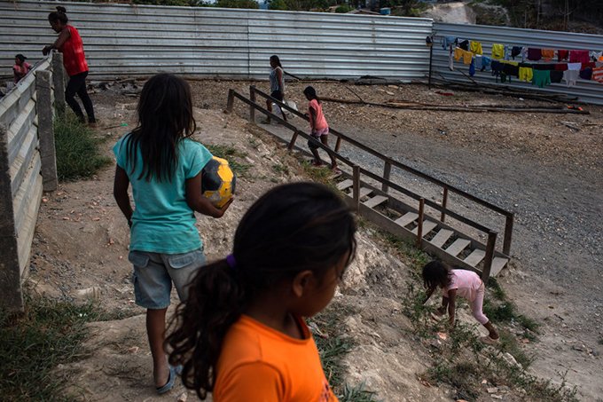 Infância refugiada: 10 mil crianças venezuelanas já entraram no Brasil