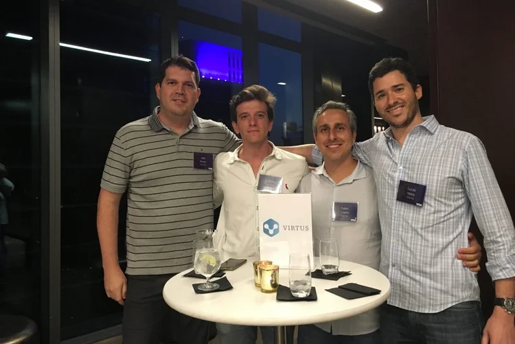 Joel Amaro (CTO), Gustavo Câmara (CEO), Fabio Colella (COO) e Lucas Vieira (CRO), da VirtusPay: crescimento de 30 a 40% ao mês (VirtusPay/Divulgação)