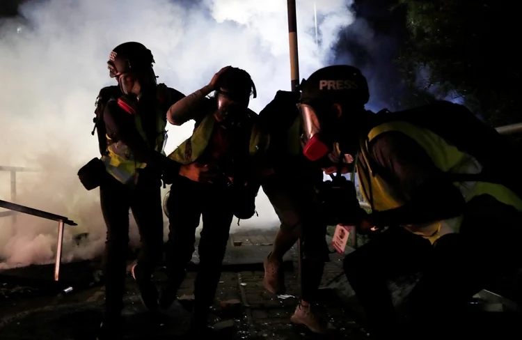 Hong Kong: polícia disparou bombas de gás lacrimogênio (Tyrone Siu/Reuters)