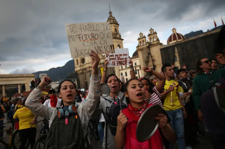 Colômbia: os protestos contra o governo começaram na última quinta-feira (Luisa Gonzalez/Reuters)