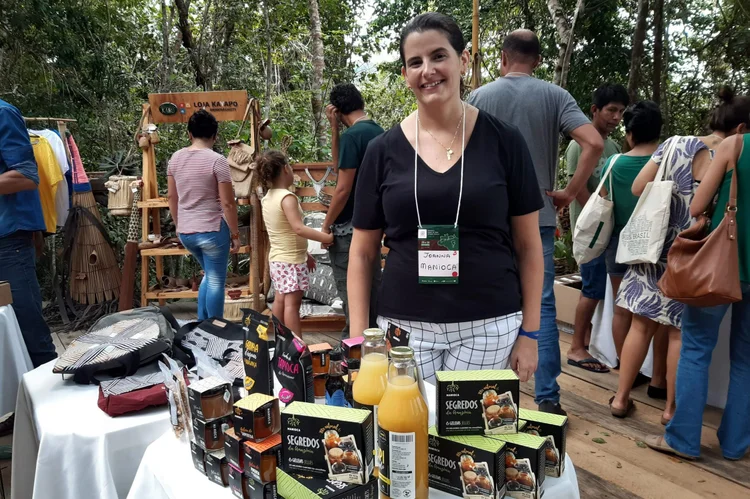 Joanna Martins, sócia da marca Manioca de produtos brasileiros, em evento Origens Brasil (Karin Salomão/Exame)