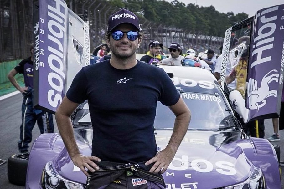 Ex-piloto de Stock Car morre após acidente aéreo no Sul da Bahia