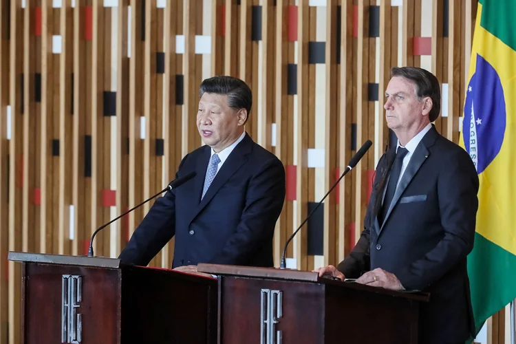 Jair Bolsonaro e Xi Jinping: líder chinês chegou ao Brasil na manhã desta quarta-feira (13) (Isac Nóbrega/PR/Flickr)
