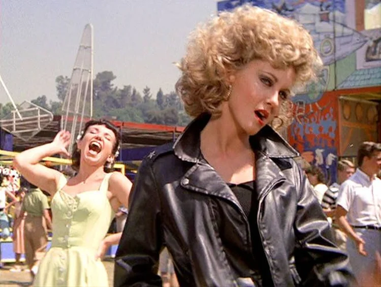 Olivia Newton-John: marcou época no cinema graças ao musical Grease (Grease/Reprodução)