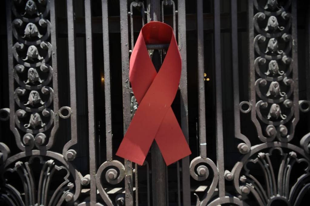 Brasil arrisca retrocessos no combate ao HIV/Aids, onde já foi referência