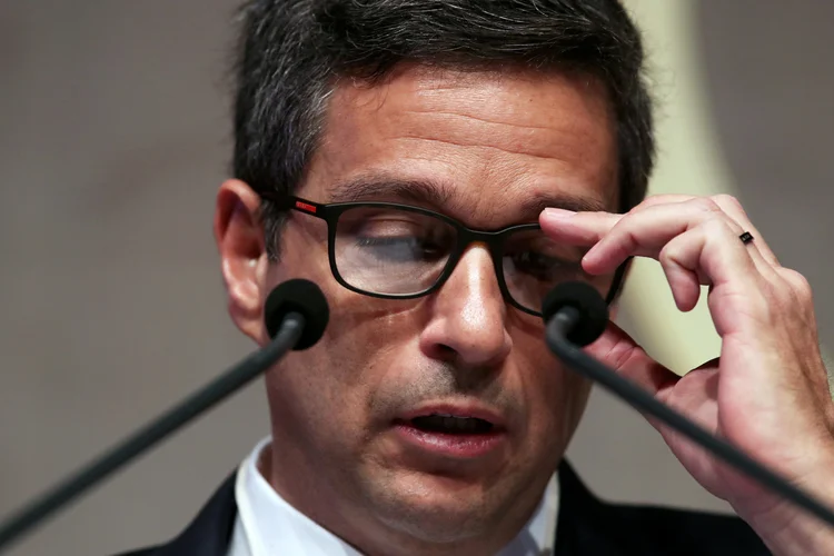 Roberto Campos Neto: presidente do Banco Central negou &#8220;tabelamento&#8221; no cheque especial (Amanda Perobelli/Reuters)