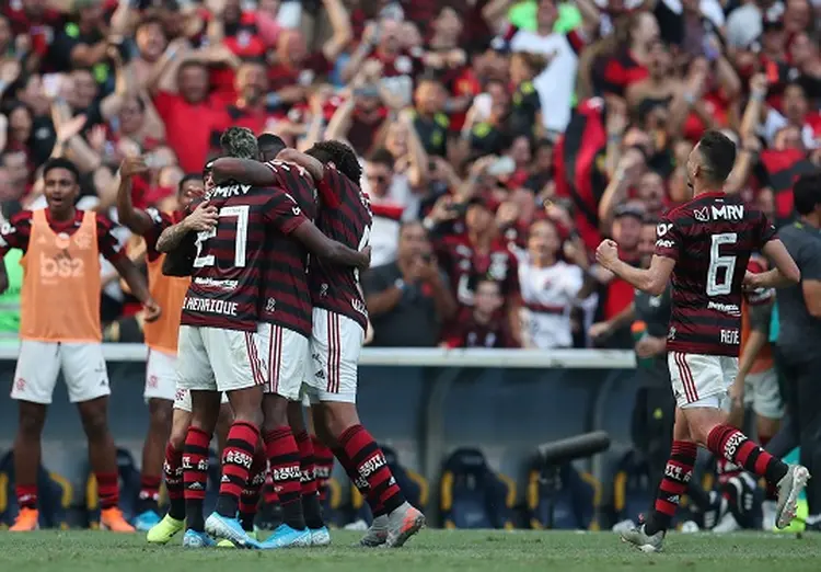 Flamengo em campo: limitação de voos para regionais é um desafio a mais para os torcedores (Ricardo Moraes/Reuters)