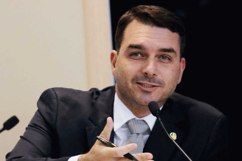 Em novo inquérito, MP apura “funcionários fantasmas” de Flávio Bolsonaro