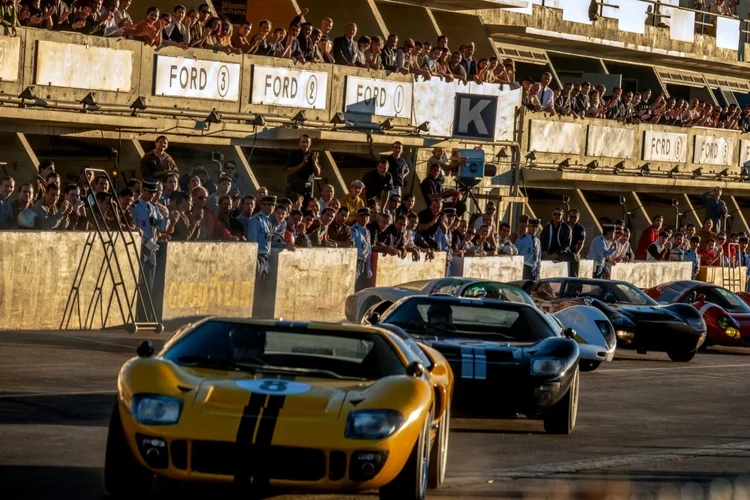 Cena do filme na emblemática pista de Le Mans, na França (Twentieth Century Fox/Divulgação)