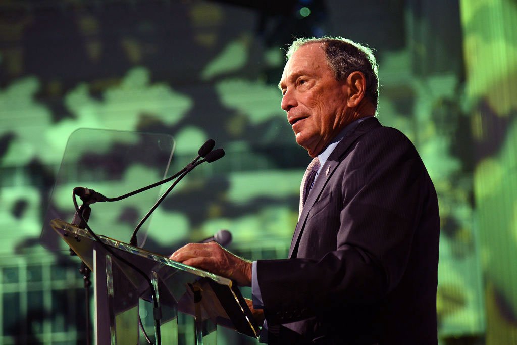 Michael Bloomberg: Bloomberg subiu rapidamente nas pesquisas de opinião desde que entrou na corrida para a indicação democrata (Bryan Bedder/Getty Images)