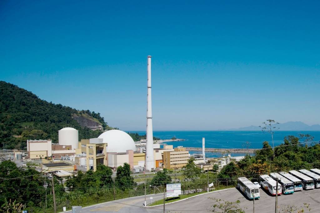Usinas nucleares de Angra 1 e Angra 2: eletronuclear prepara um modelo de negócios que possa atrair investidores privados (Paulo Fridman/Getty Images)