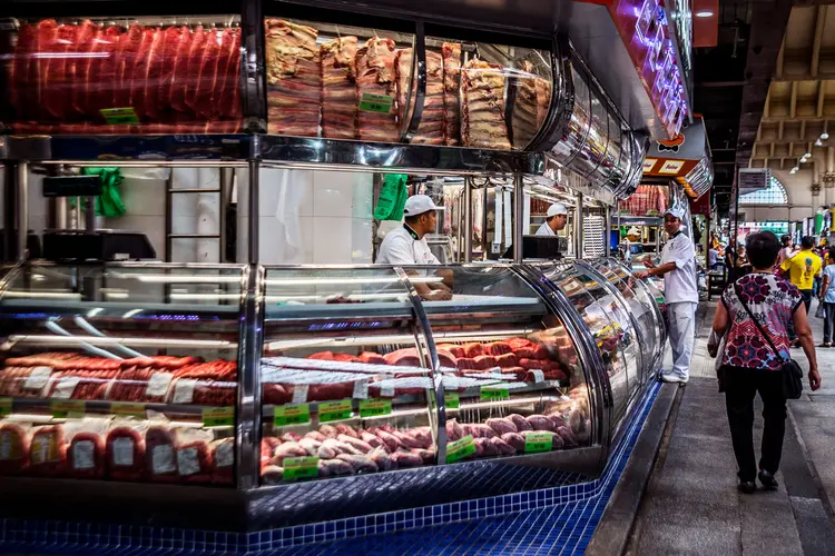 Açougue: em São Paulo, média da carne registrou nesta semana nova máxima histórica para de 13,90 reais/kg (NurPhoto/Getty Images)