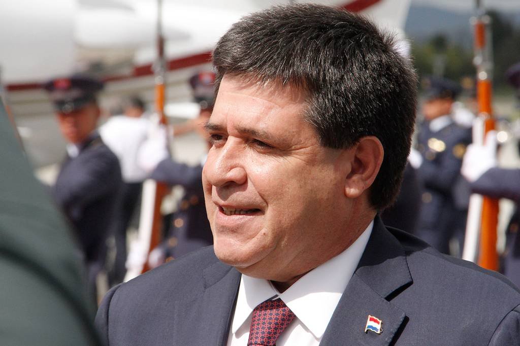 Lava Jato do RJ emite pedido de prisão de ex-presidente do Paraguai