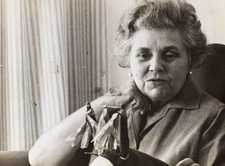Elizabeth Bishop: escritora chegou ao país em em 1951, mas viveu no país por 15 anos (Arquivo Nacional/Reprodução)
