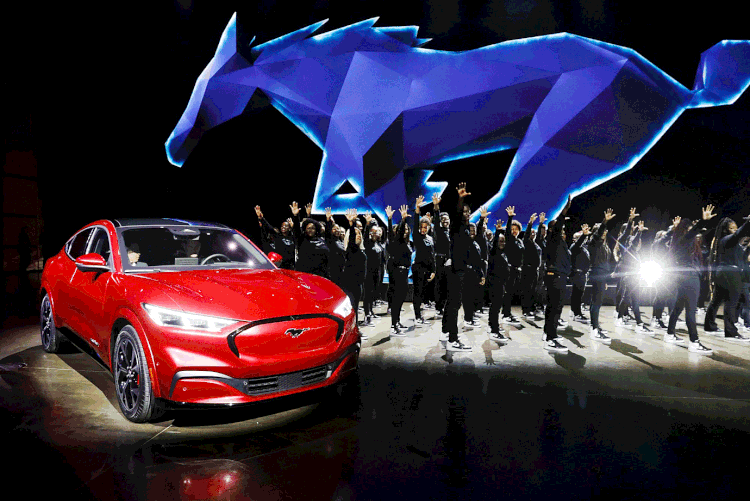 Mustang: preço de venda será de cerca de 45.000 dólares (Patrick T. Fallon/Bloomberg)