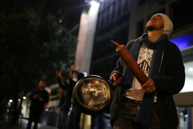 Panelaço, greve geral e protestos contra o presidente Iván Duque na Colômbia (Luisa Gonzalez/Reuters)