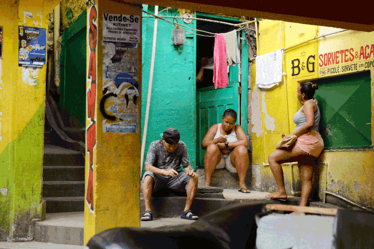 População brasileira: melhora de 0,001 ponto em relação ao ano anterior é, na prática, uma estagnação, o que fez o país ir do 78º para o 79ª lugar (Frédéric Soltan/Getty Images)