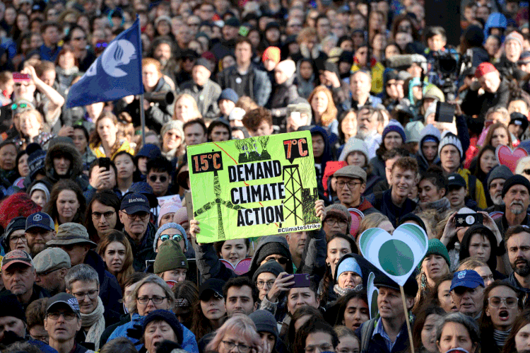 Protestos: milhões de pessoas participaram das greves climáticas deste ano (/Jennifer Gauthier/Reuters)