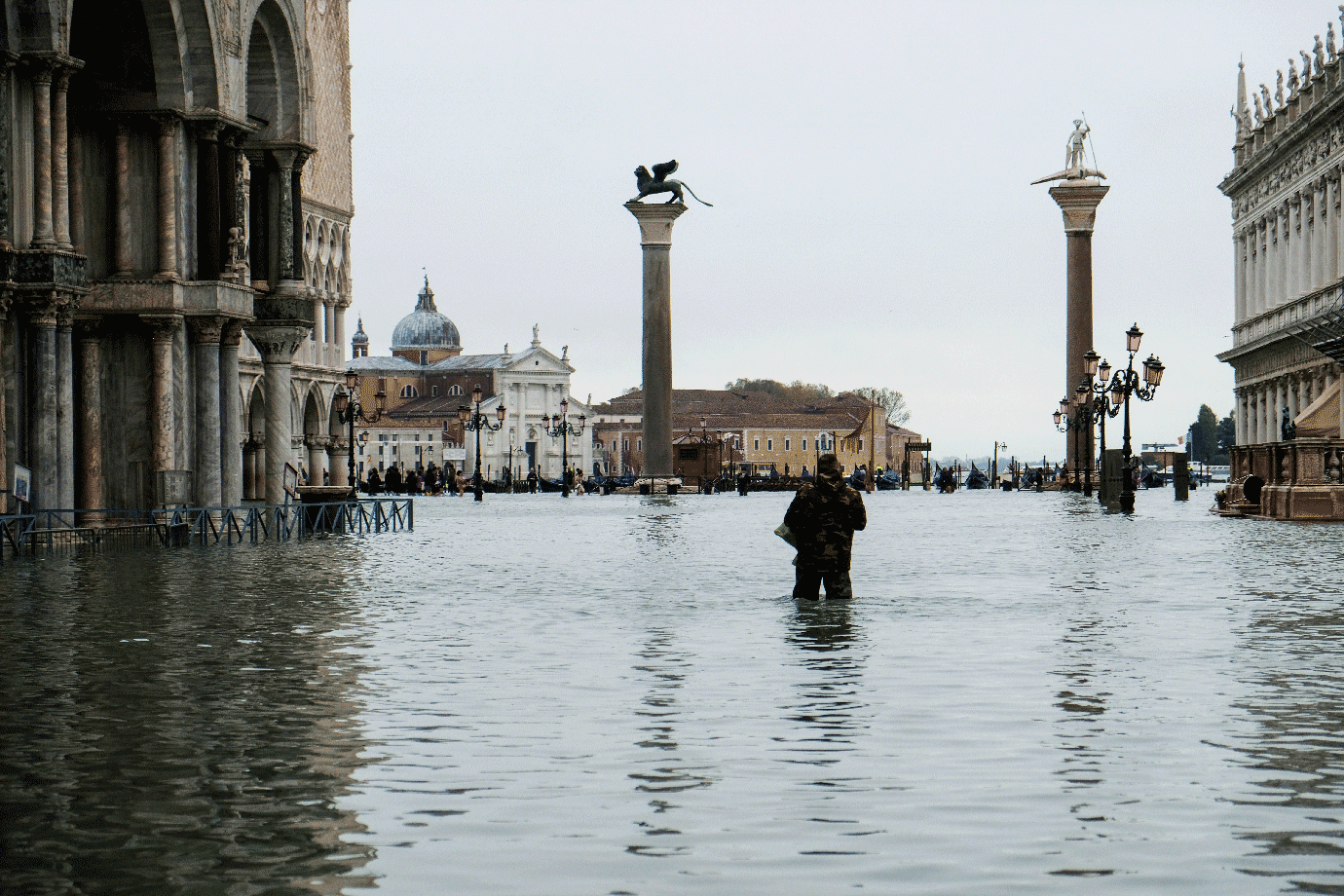 Veneza tem maior inundação em mais de 50 anos; veja imagens