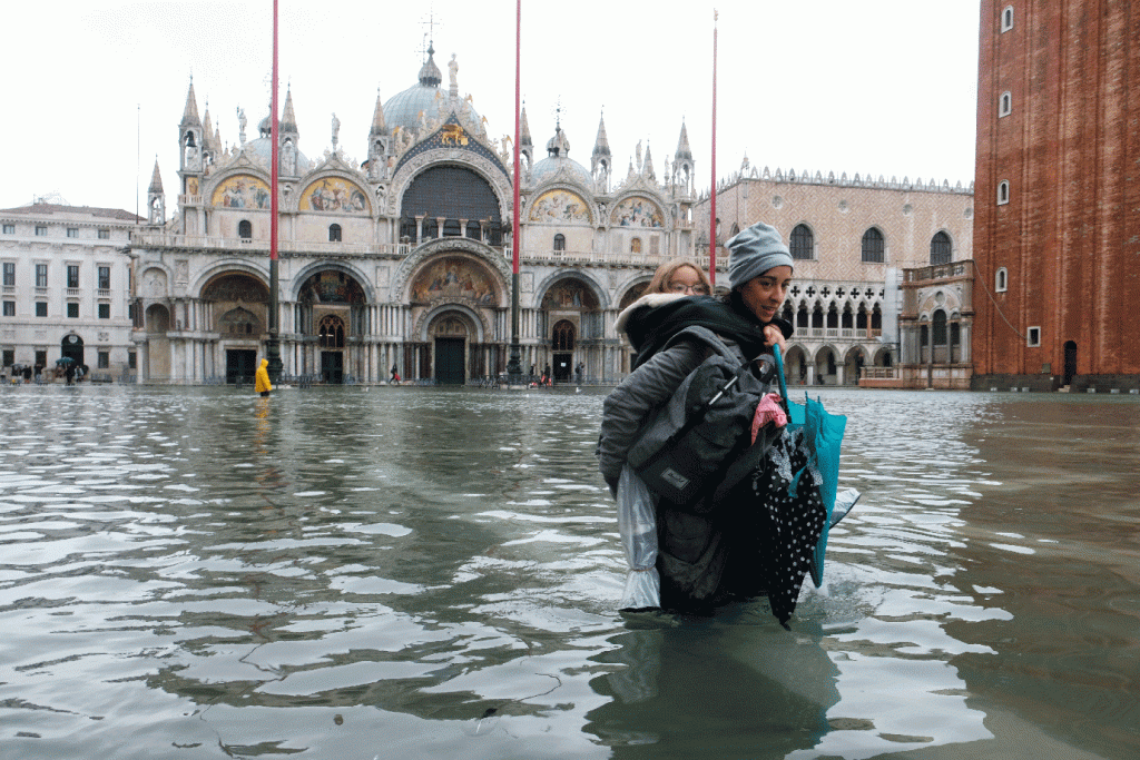 Veneza tenta se recuperar após pior inundação em mais de 50 anos