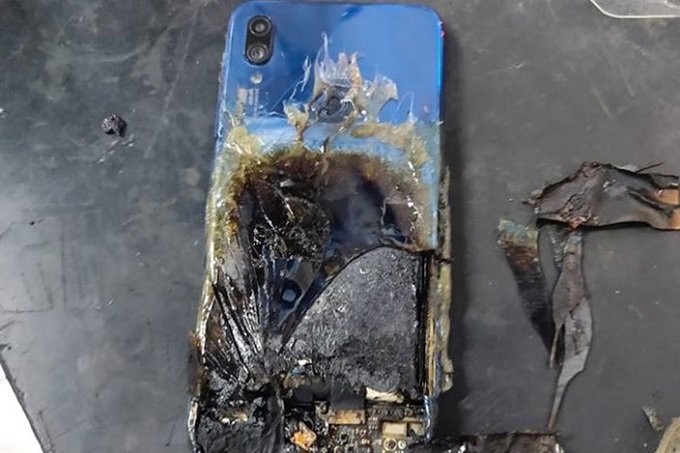 Mais um Note 7 pegou fogo, mas esse é da Xiaomi